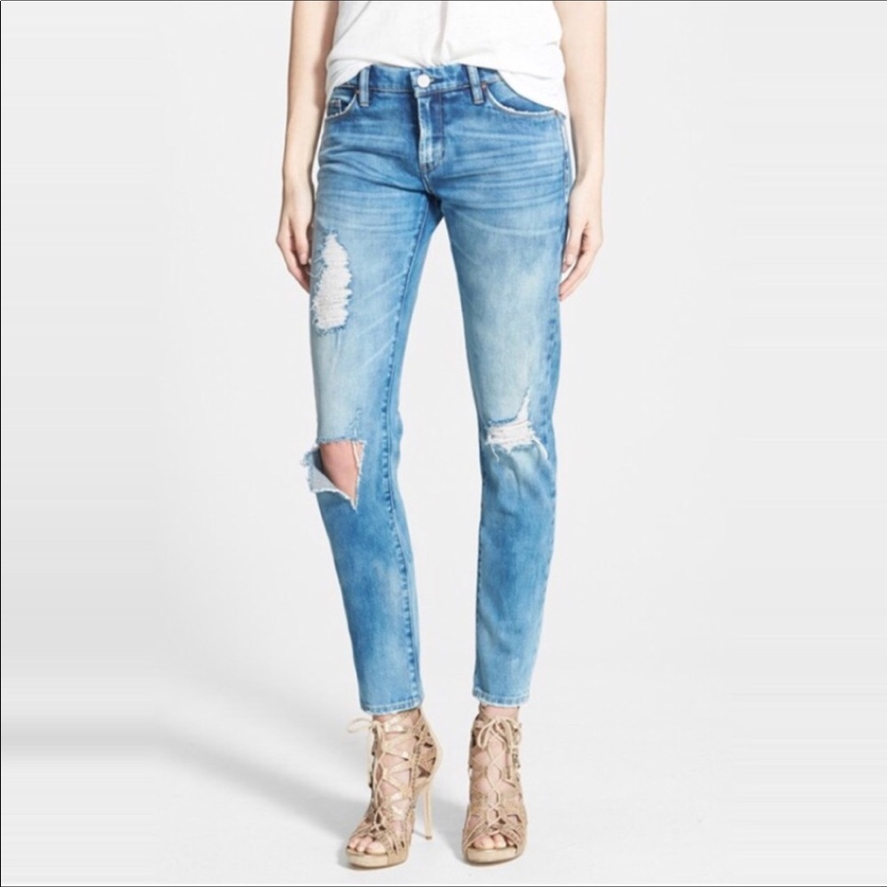 BlankNYC Good Vibes distressed jeans